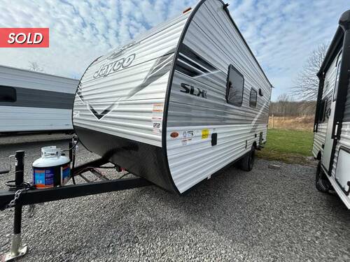 2026 Jayco Jay Flight SLX 175FQ Travel Trailer at Homestead RV Center STOCK# 2719