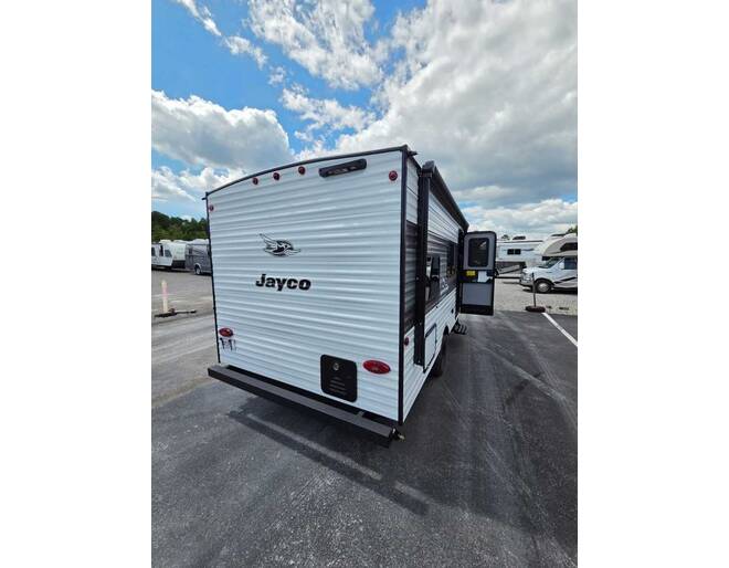 2027 Jay Flight 172DB SPORT EDITION Travel Trailer at Homestead RV Center STOCK# 2797 Photo 10