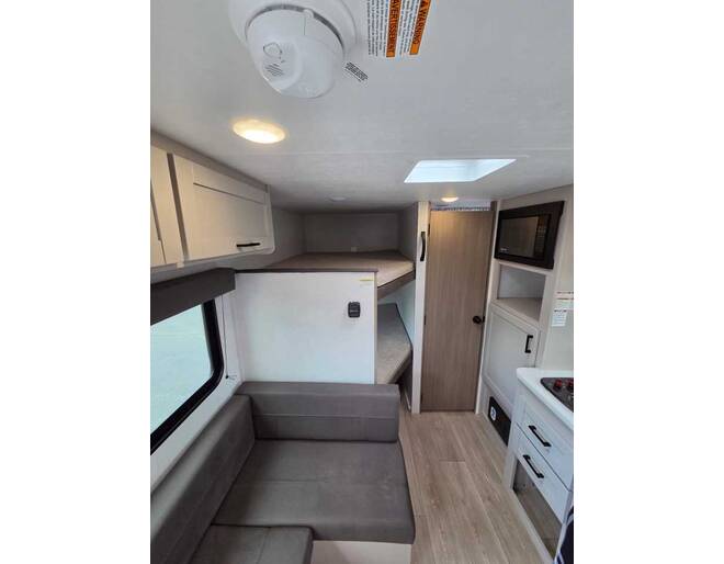 2027 Jay Flight 172DB SPORT EDITION Travel Trailer at Homestead RV Center STOCK# 2797 Photo 2
