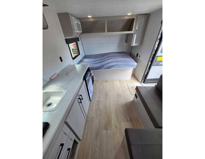2027 Jay Flight 172DB SPORT EDITION Travel Trailer at Homestead RV Center STOCK# 2797 Photo 4