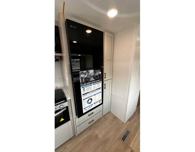 2027 Jay Flight 321BDS Travel Trailer at Homestead RV Center STOCK# 2791 Photo 22