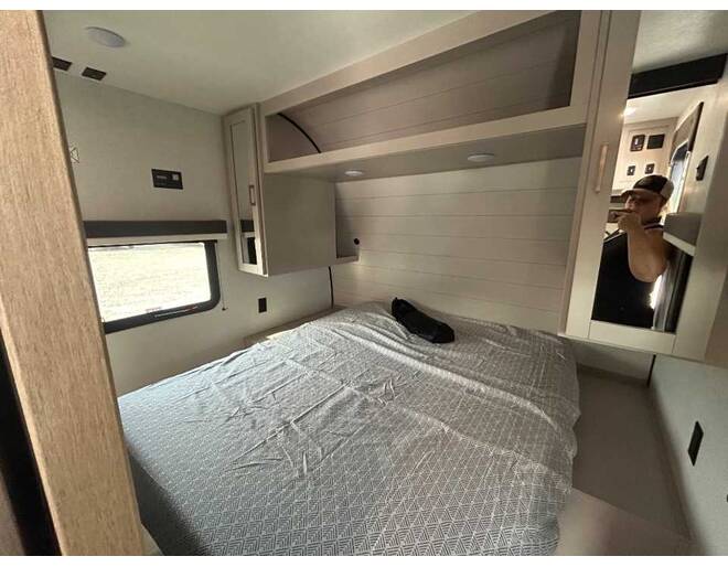 2027 Jay Flight 261BHS Travel Trailer at Homestead RV Center STOCK# 2794 Photo 14