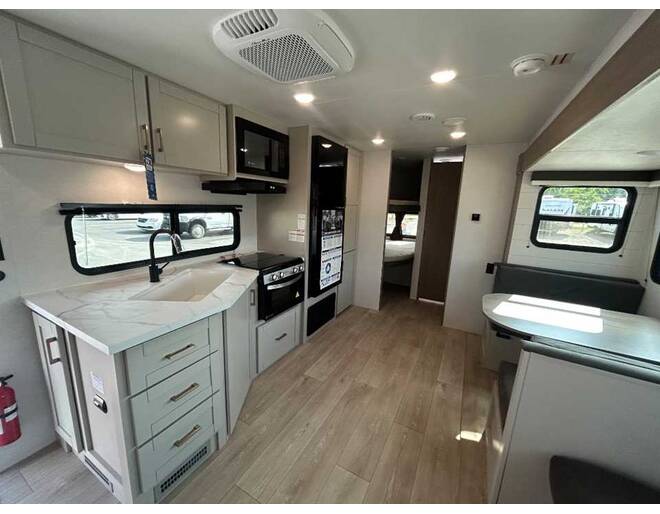 2027 Jay Flight 261BHS Travel Trailer at Homestead RV Center STOCK# 2794 Photo 4