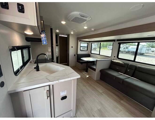 2027 Jay Flight 261BHS Travel Trailer at Homestead RV Center STOCK# 2794 Photo 5