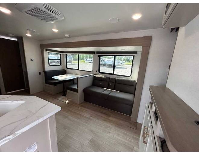 2027 Jay Flight 261BHS Travel Trailer at Homestead RV Center STOCK# 2794 Photo 6