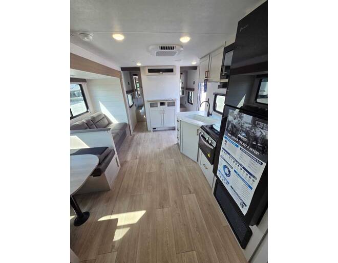 2027 Jay Flight 261BHS Travel Trailer at Homestead RV Center STOCK# 2795 Photo 2