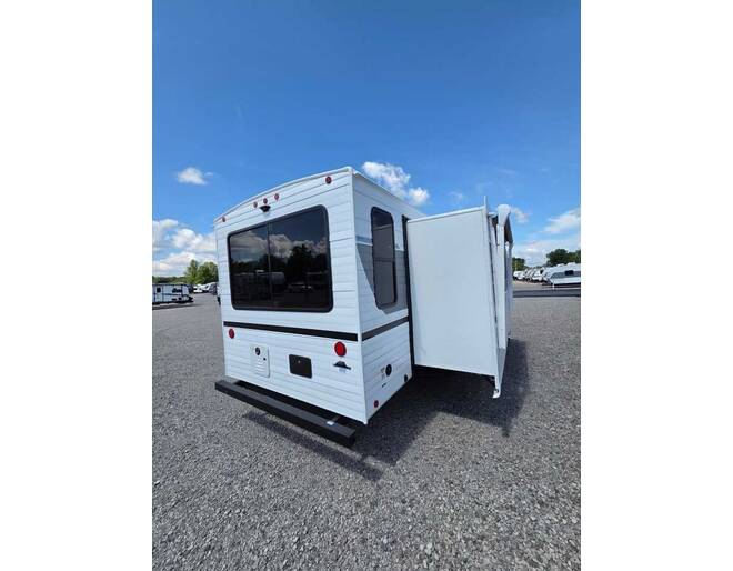 2027 Salem 27RLHD Travel Trailer at Homestead RV Center STOCK# 2805 Photo 23