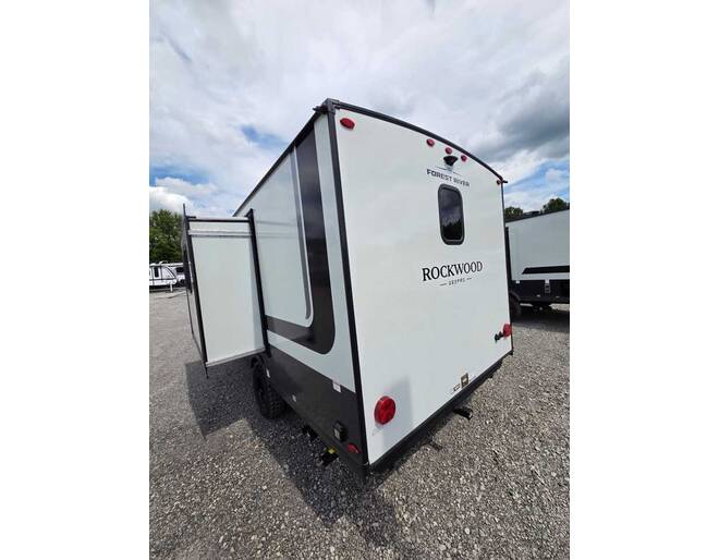 2027 Rockwood Geo Pro LE 17SLE Travel Trailer at Homestead RV Center STOCK# 2808 Photo 3