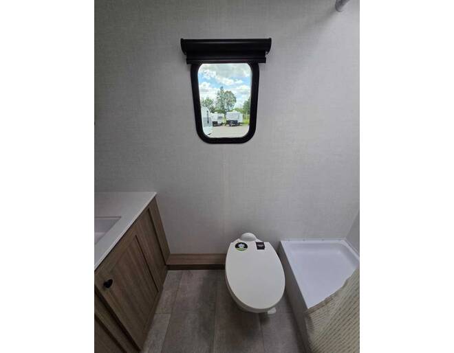 2027 Rockwood Geo Pro LE 17SLE Travel Trailer at Homestead RV Center STOCK# 2808 Photo 8
