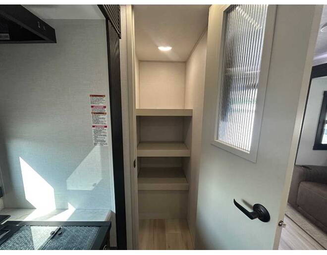 2027 Salem Hemisphere 310BHI Travel Trailer at Homestead RV Center STOCK# 2809 Photo 14