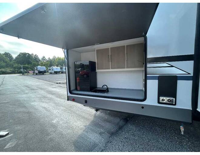 2027 Salem Hemisphere 310BHI Travel Trailer at Homestead RV Center STOCK# 2809 Photo 3
