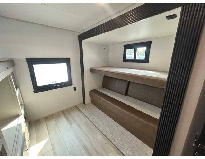 2027 Salem Hemisphere 310BHI Travel Trailer at Homestead RV Center STOCK# 2809 Photo 9