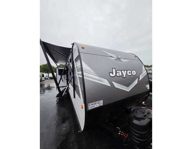 2027 Jay Flight 334RTS Travel Trailer at Homestead RV Center STOCK# 2819 Photo 11