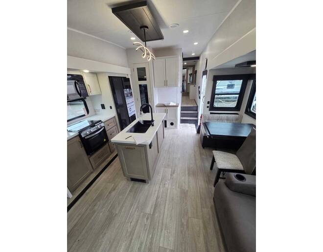 2027 Jayco Eagle 321RSTS Fifth Wheel at Homestead RV Center STOCK# 2820 Photo 4