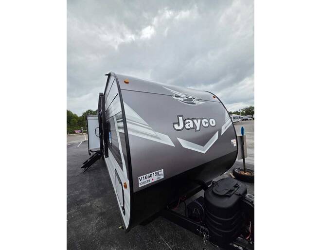 2027 Jay Flight 333BTS Travel Trailer at Homestead RV Center STOCK# 2822 Photo 2