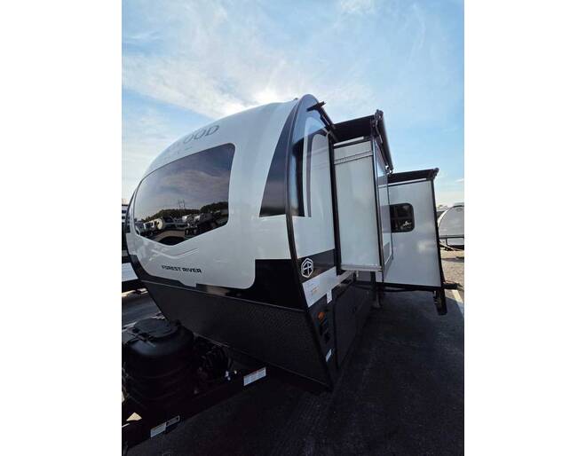 2027 Rockwood Mini Lite 2513S Travel Trailer at Homestead RV Center STOCK# 2798 Photo 3