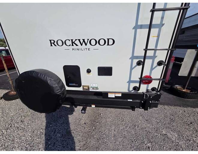 2027 Rockwood Mini Lite 2513S Travel Trailer at Homestead RV Center STOCK# 2798 Photo 9
