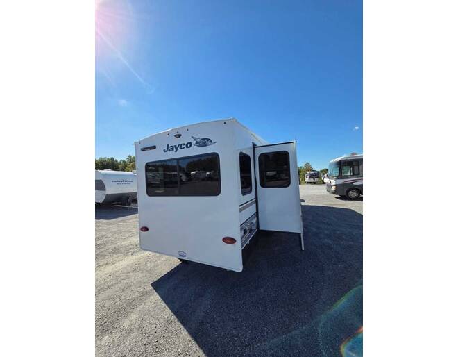 2027 Jayco Eagle SLE 30RLT Fifth Wheel at Homestead RV Center STOCK# 2825 Photo 12