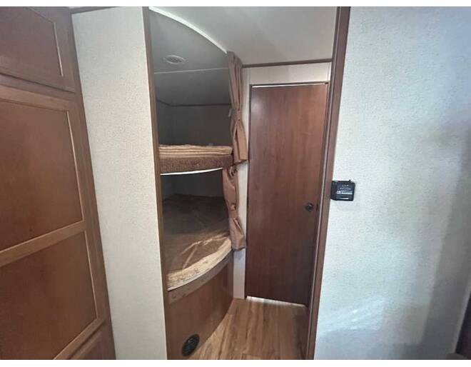 2016 Jayco Jay Flight SLX 267BHSW Travel Trailer at Homestead RV Center STOCK# 2826 Photo 5