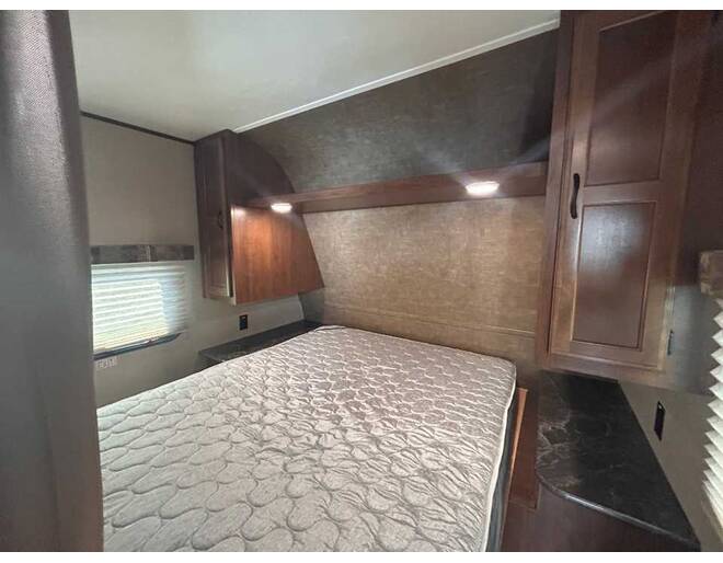 2016 Jayco Jay Flight SLX 267BHSW Travel Trailer at Homestead RV Center STOCK# 2826 Photo 8