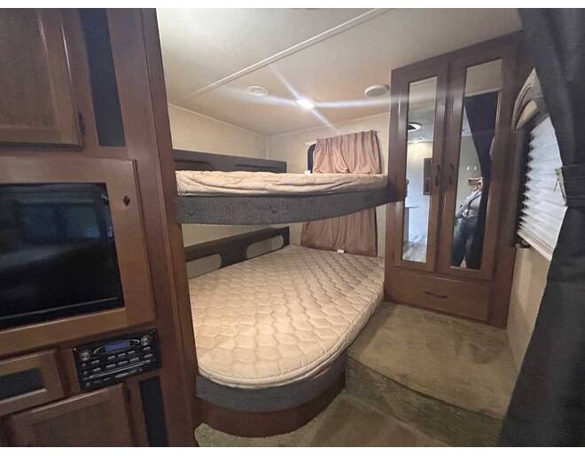 2014 Jayco Eagle HT 29.5BHDS Fifth Wheel at Homestead RV Center STOCK# 2827 Photo 7
