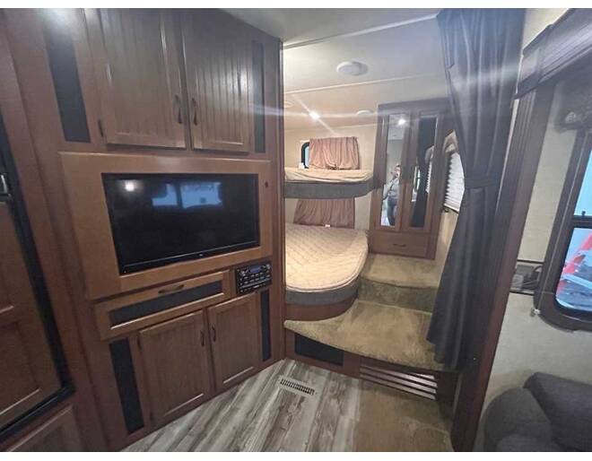 2014 Jayco Eagle HT 29.5BHDS Fifth Wheel at Homestead RV Center STOCK# 2827 Photo 6