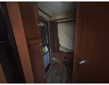 2017 Jayco Jay Feather 7 19XUD traveltrai at Homestead RV Center STOCK# 2835