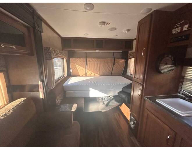 2017 Jayco Jay Feather 7 19XUD Travel Trailer at Homestead RV Center STOCK# 2835 Photo 12