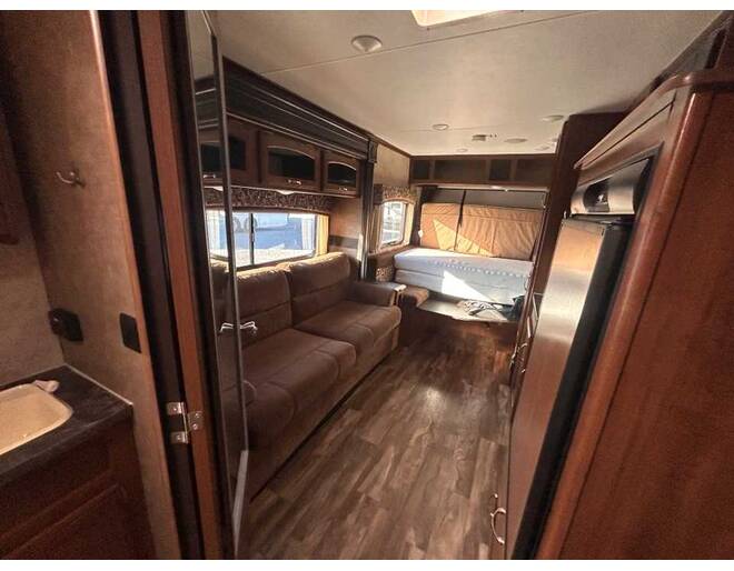 2017 Jayco Jay Feather 7 19XUD Travel Trailer at Homestead RV Center STOCK# 2835 Photo 8